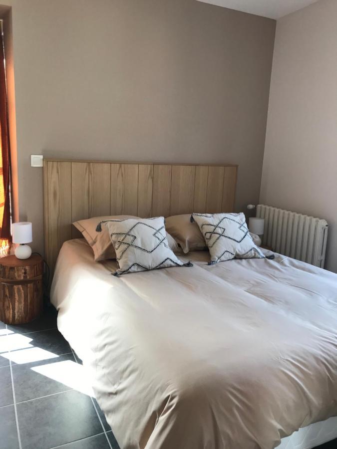 L'Estampille Hotel Saint-Vidal Luaran gambar