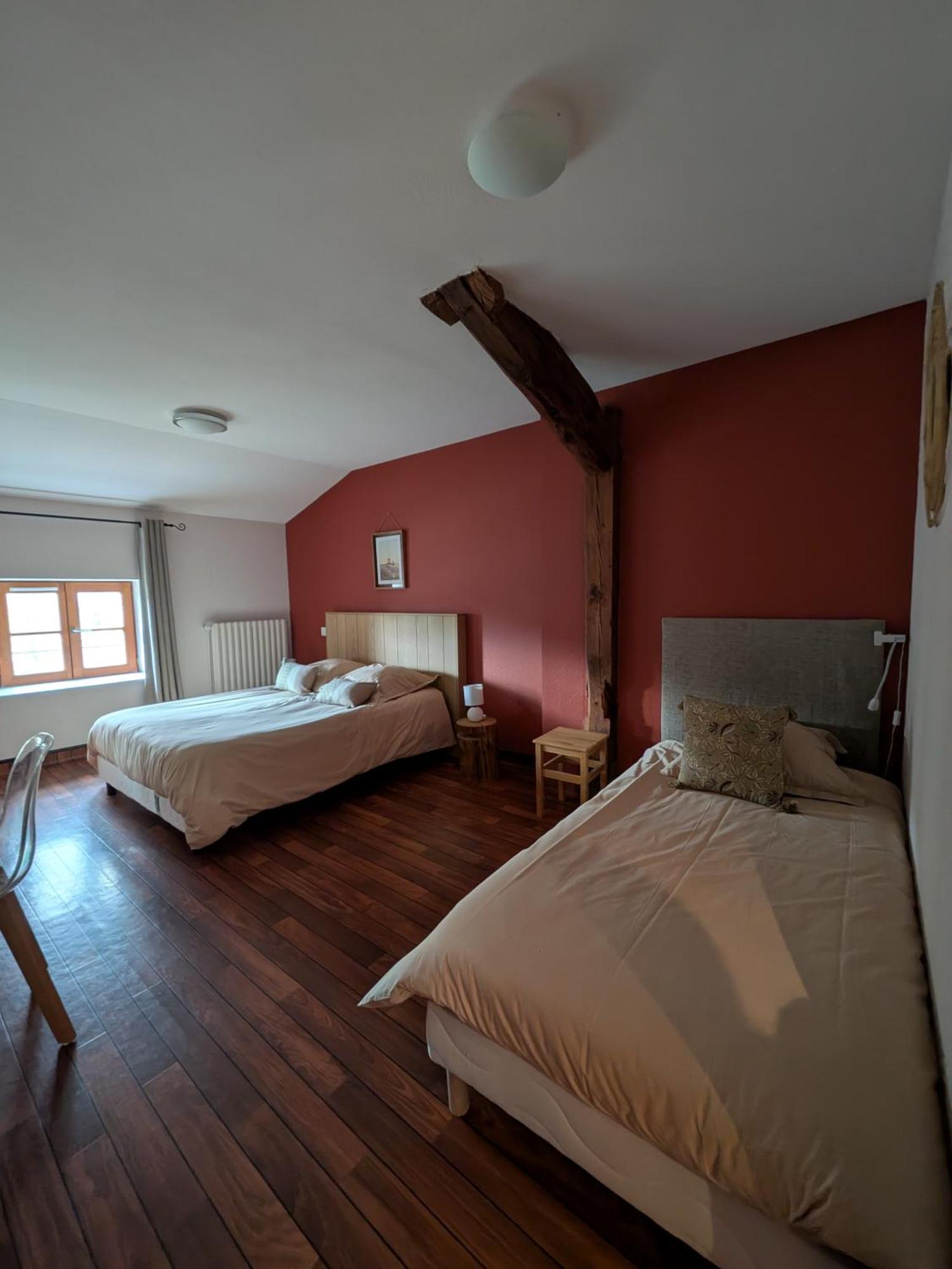 L'Estampille Hotel Saint-Vidal Luaran gambar