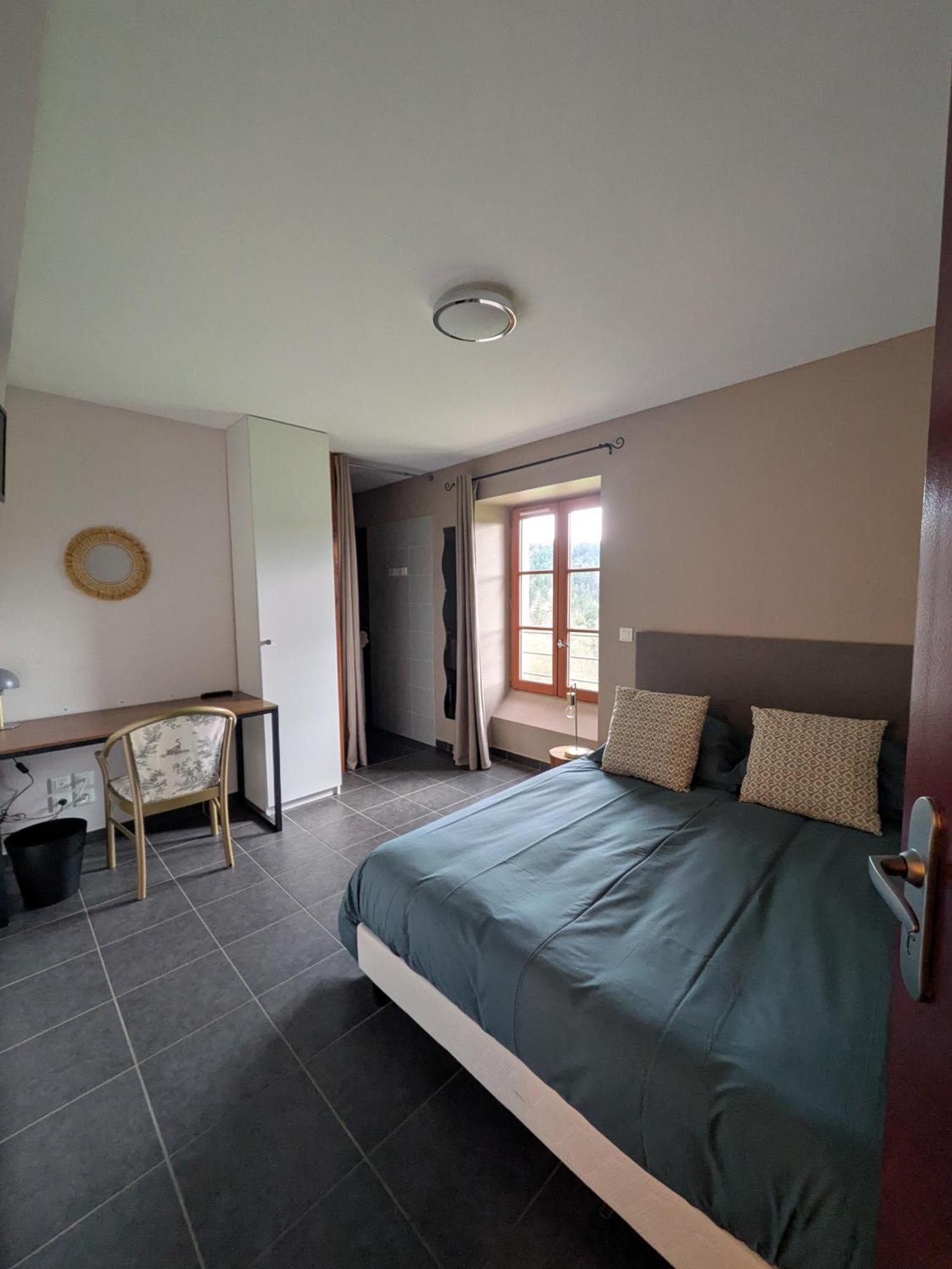 L'Estampille Hotel Saint-Vidal Luaran gambar