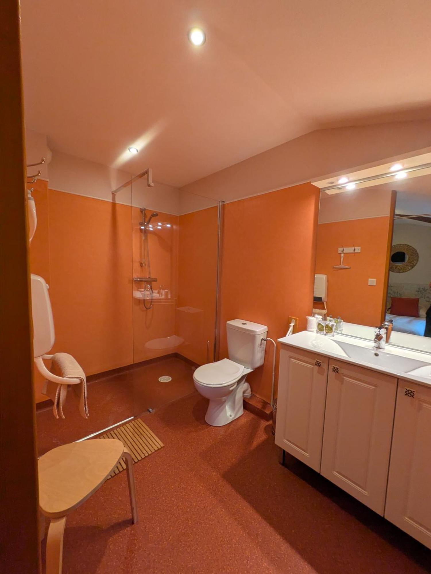 L'Estampille Hotel Saint-Vidal Luaran gambar