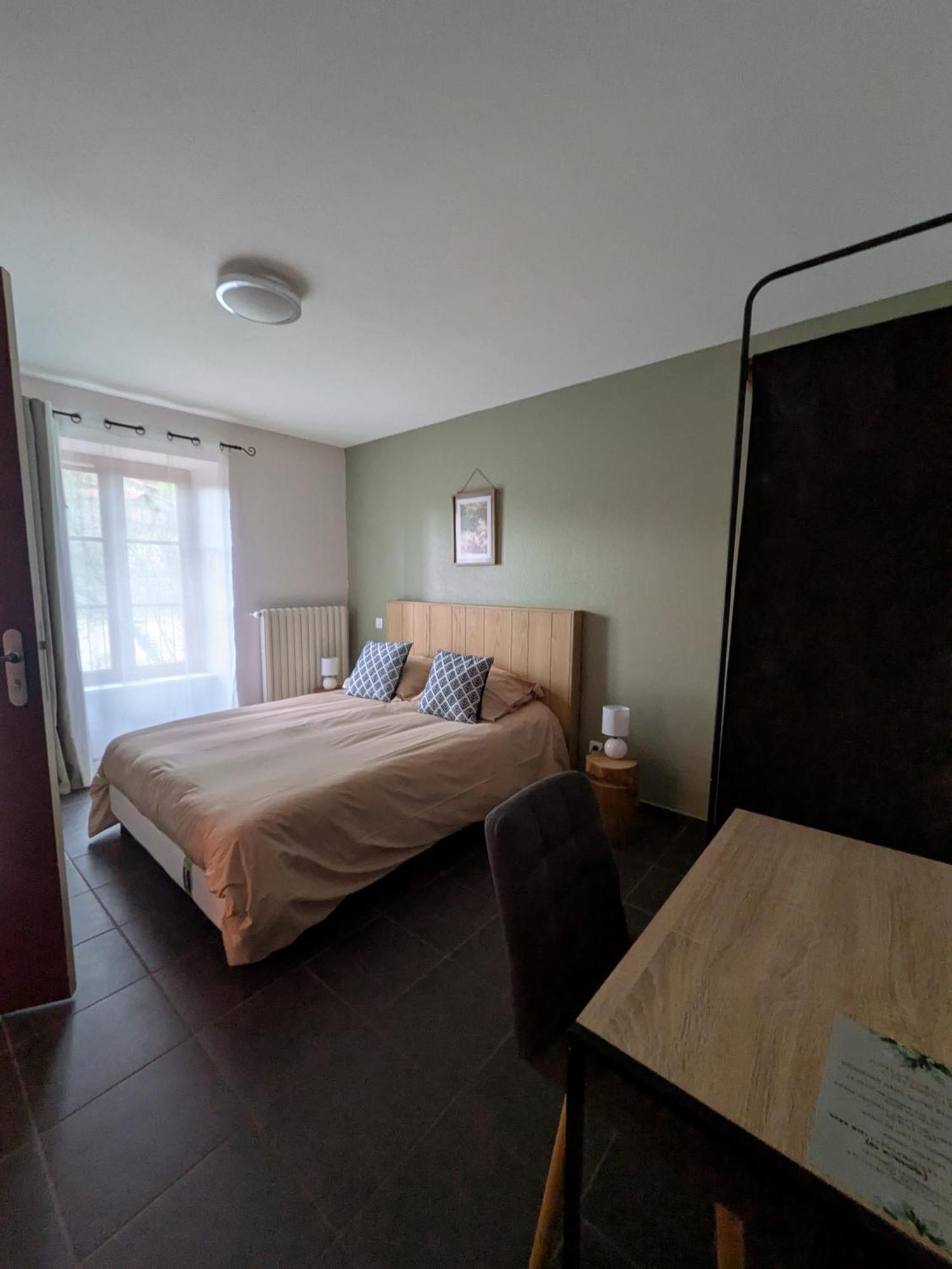 L'Estampille Hotel Saint-Vidal Luaran gambar